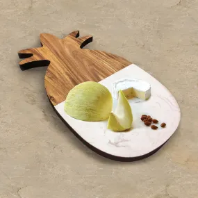 À la Cuisine - Acacia & White Marble Pineapple Board