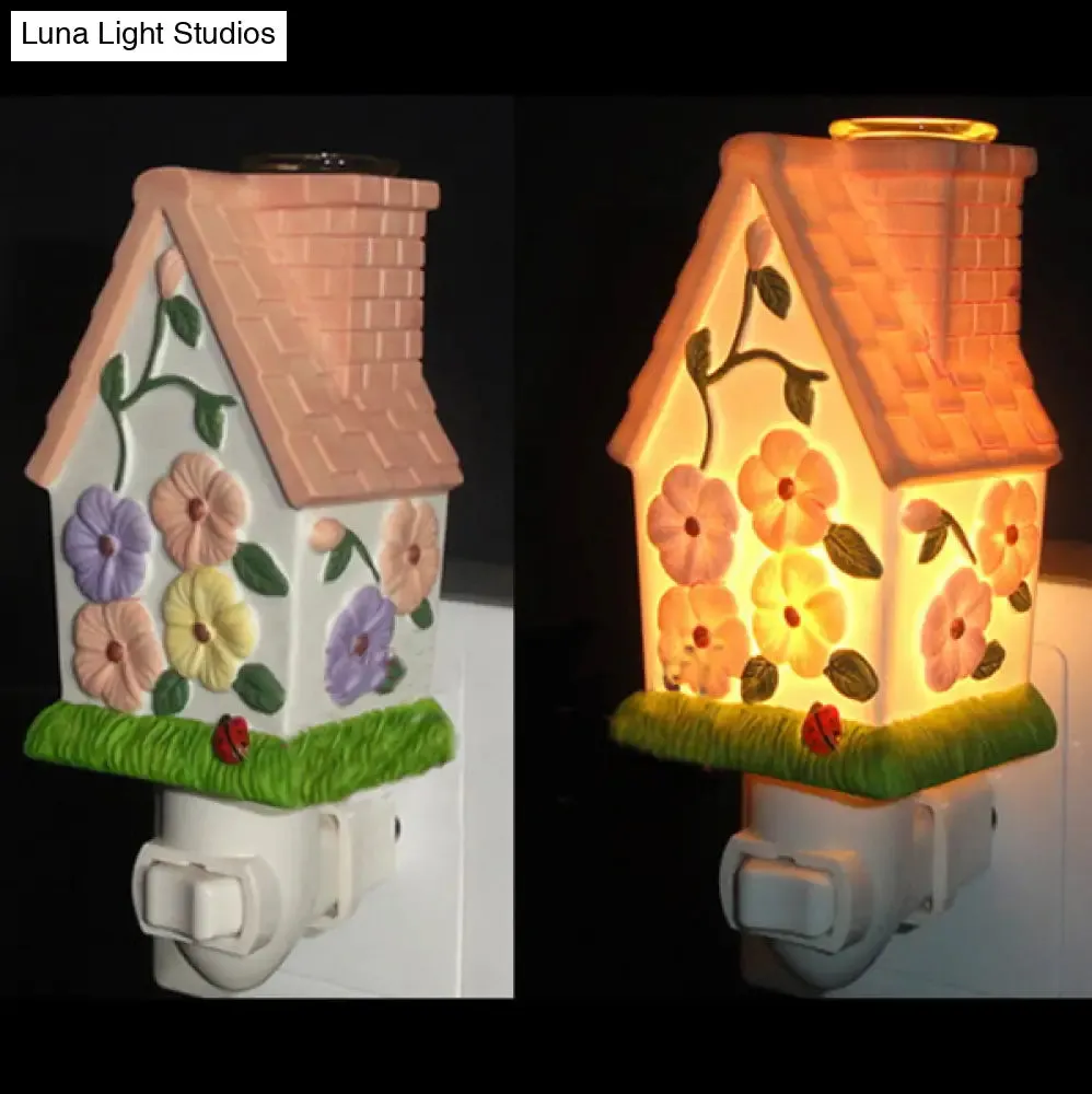 1 Light Lodge Ceramics Wall Sconce Night Light with Lighthouse Design - Pink/White/Yellow