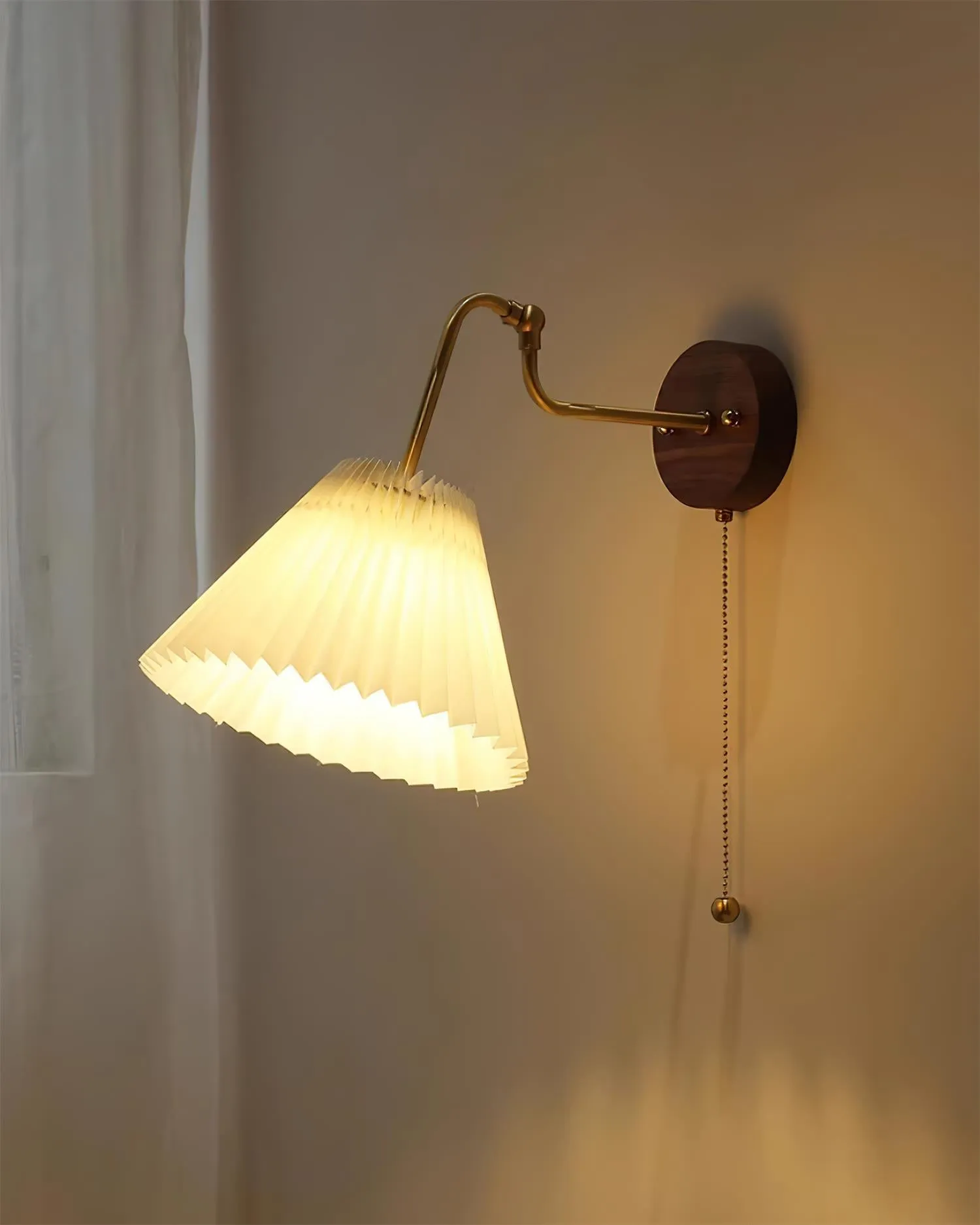 Aine Pleated Wall Lamp