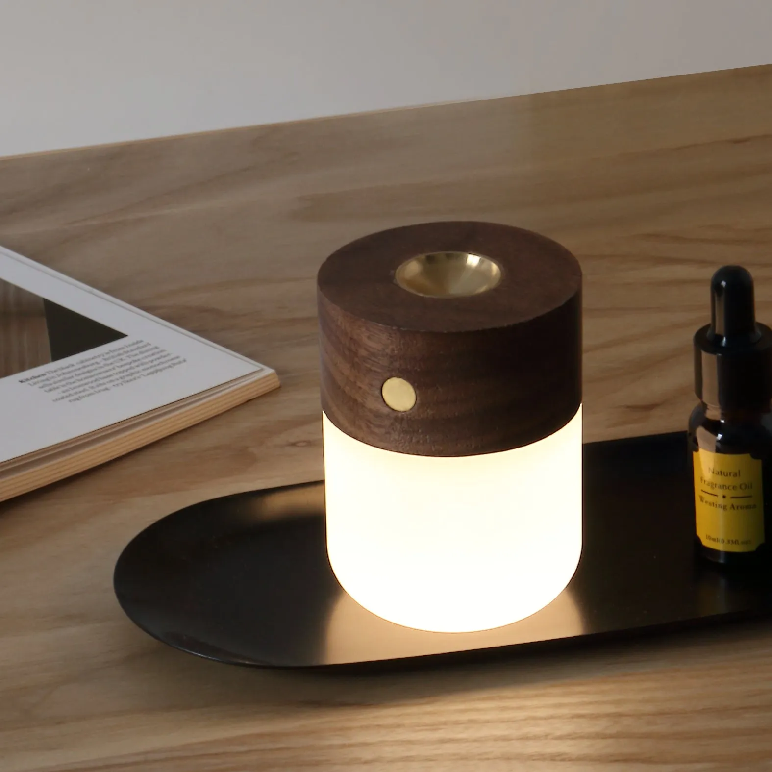 Bella Smart Diffuser Lamp