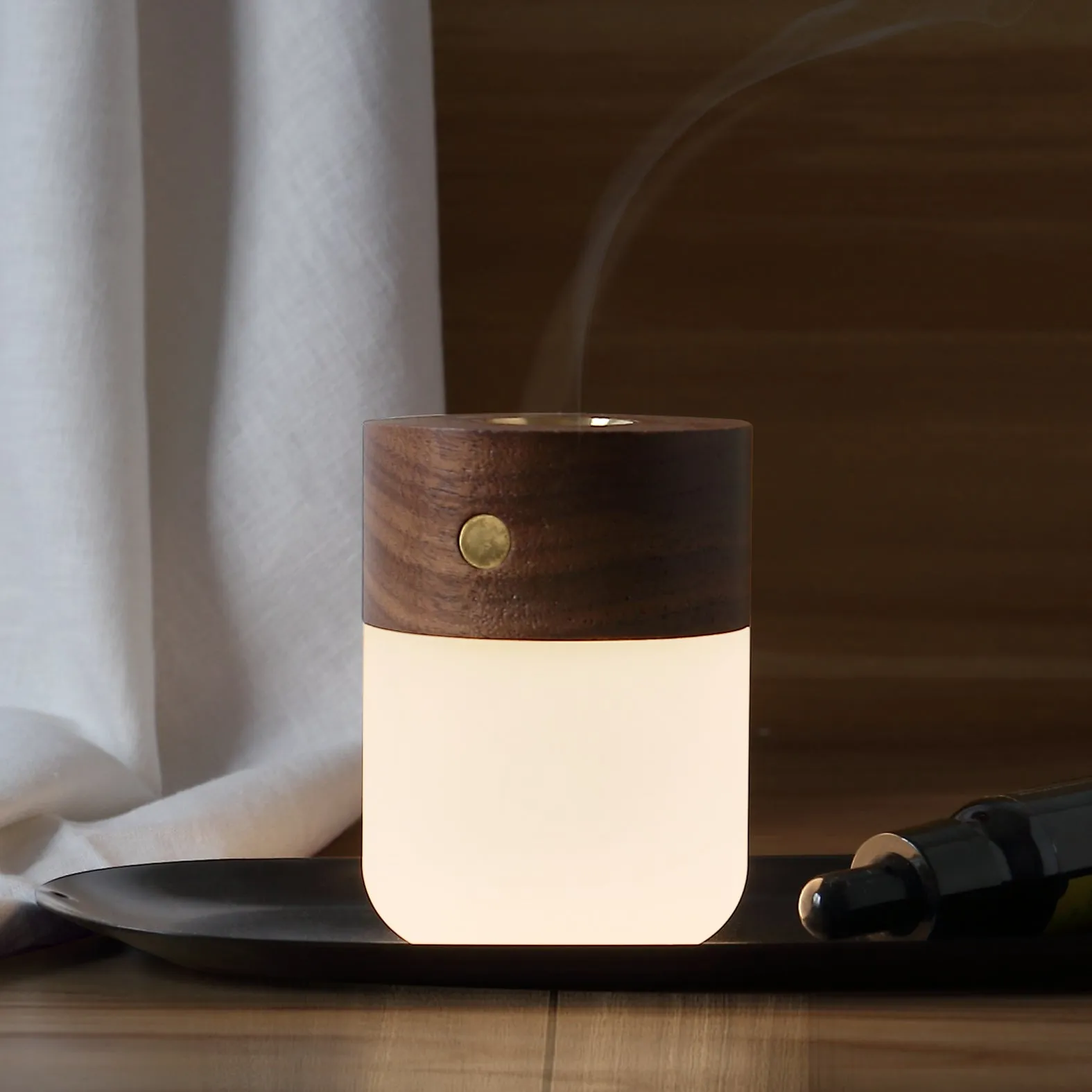 Bella Smart Diffuser Lamp