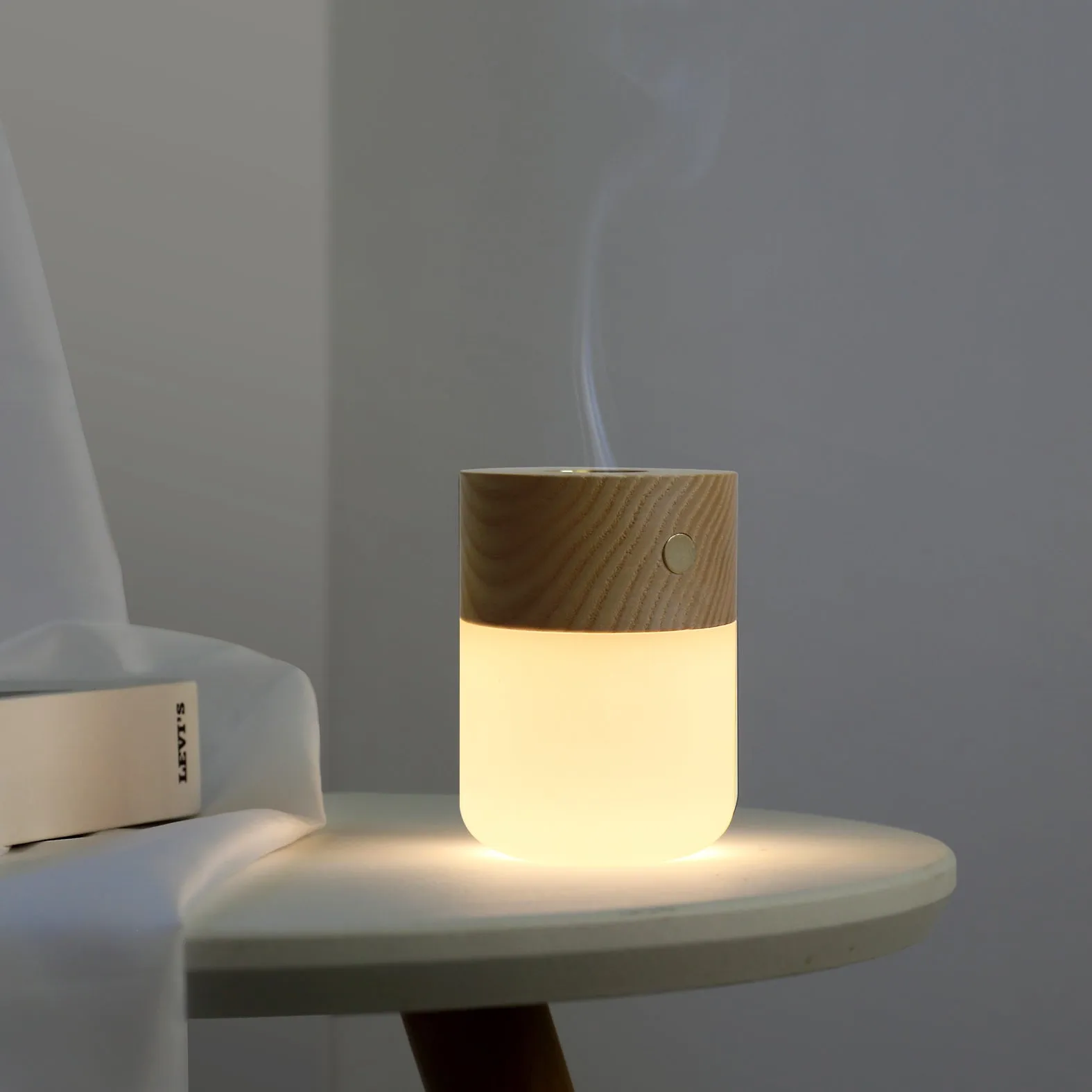 Bella Smart Diffuser Lamp