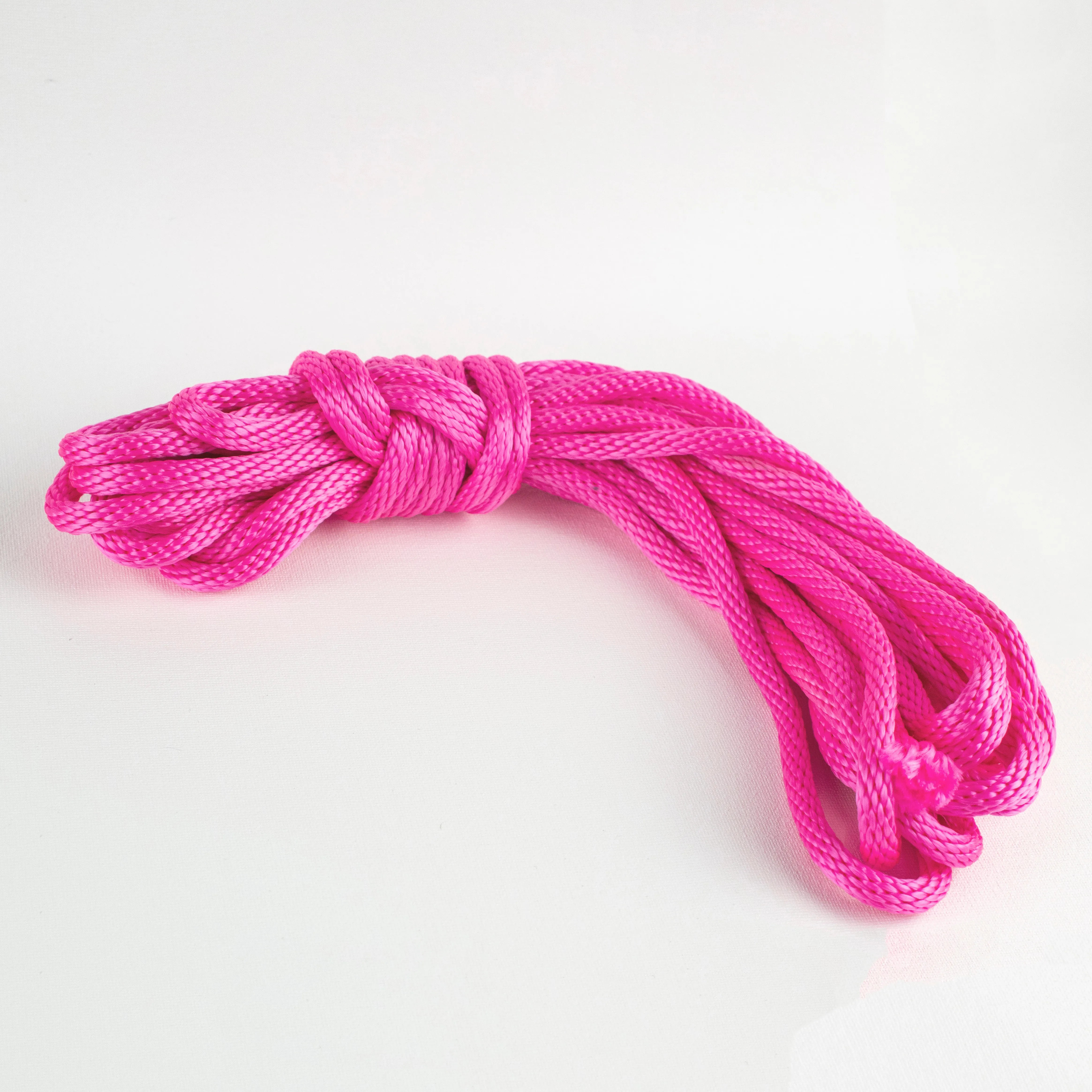 Blacklight Reactive Bondage Rope – 5/16" –  8mm – Solid Braid MFP Rope - 30ft