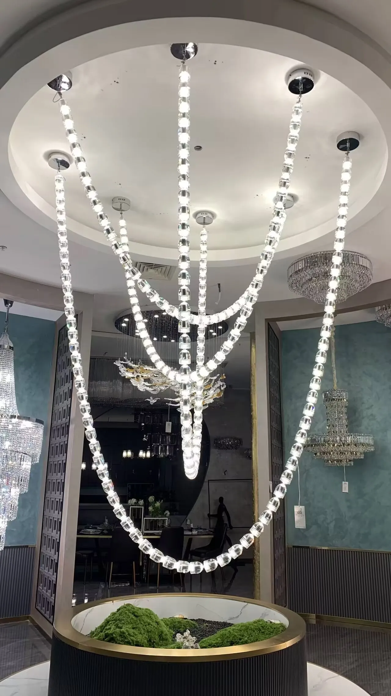 Modern Crystal Bullet  Necklace Chain Chandelier for Living Room/Staircase/Foyer/Hotel/Restaurant