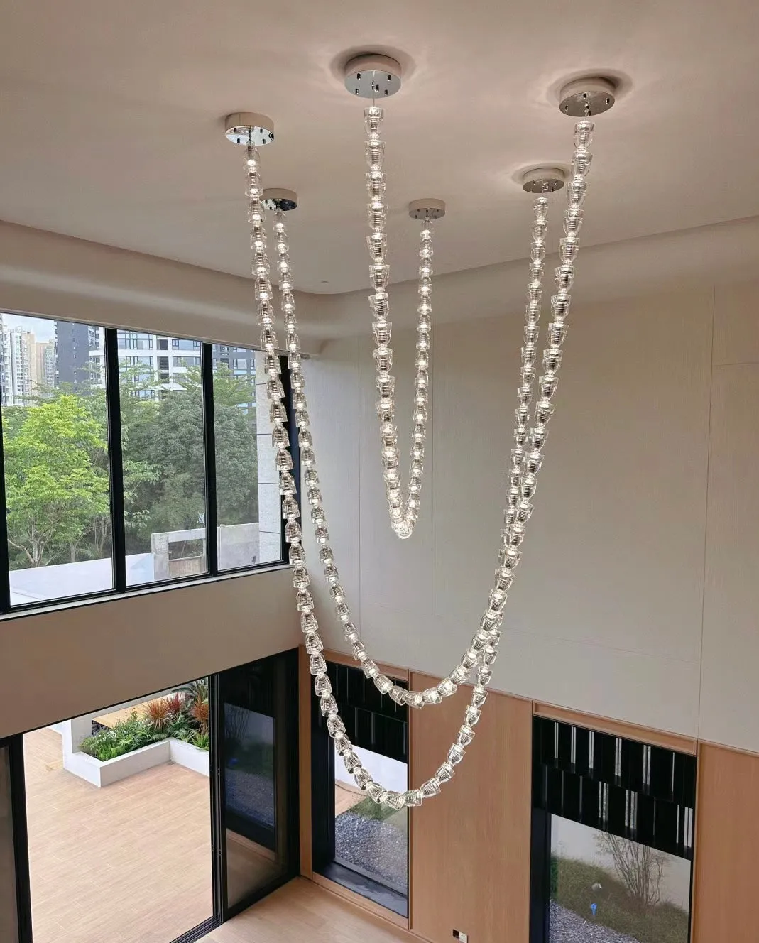 Modern Crystal Bullet  Necklace Chain Chandelier for Living Room/Staircase/Foyer/Hotel/Restaurant