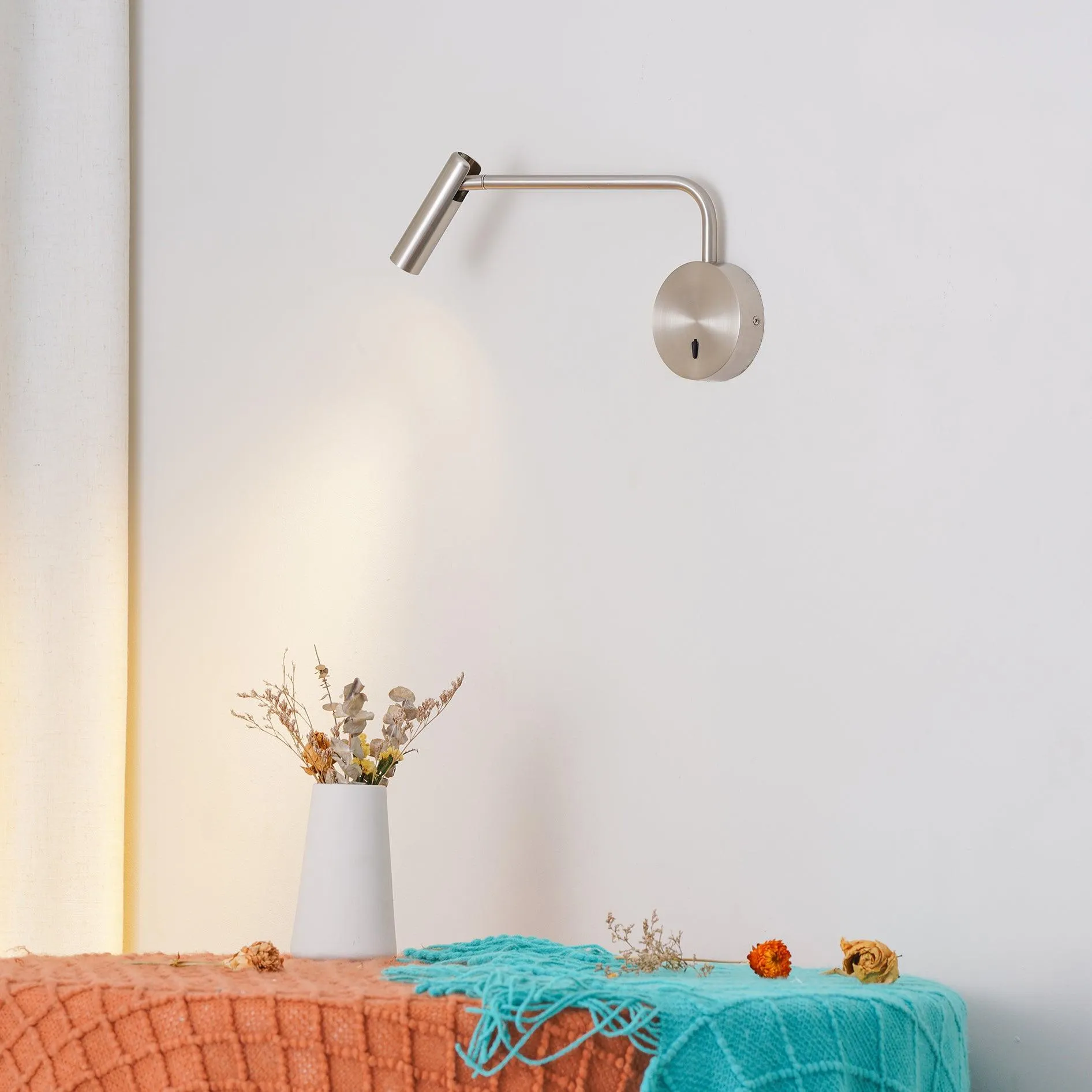 Rizo Reading Plug In Wall Lamp