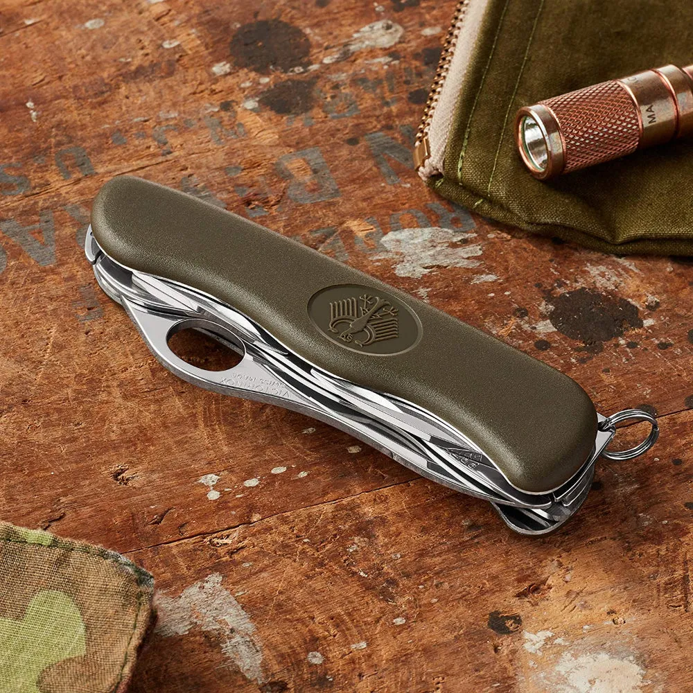 Victorinox Swiss Army Trekker Pocket Knife Multi-Tool 12 Functions -German Army